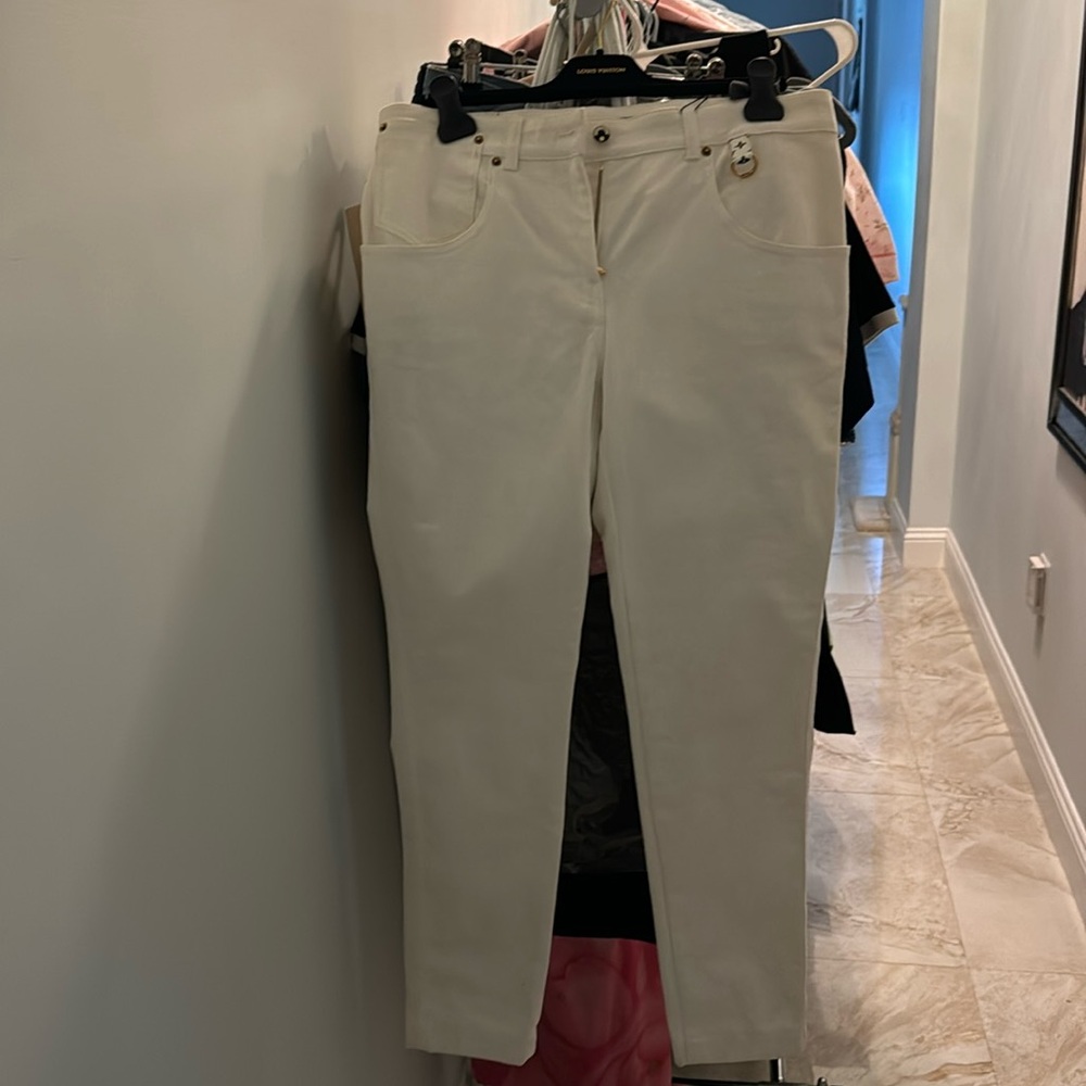 White skinny jeans LV never worn